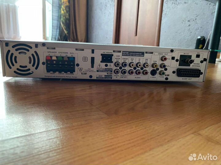 Домашний кинотеатр Philips LX 8200 SA