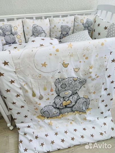 Комплект в детскую кроватку с бортиками