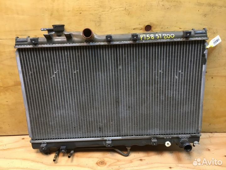 Радиатор двигателя Toyota Carina Ed ST200 4SFE