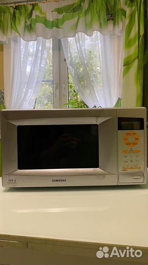 Микроволновая печь с грилем Samsung G273VR