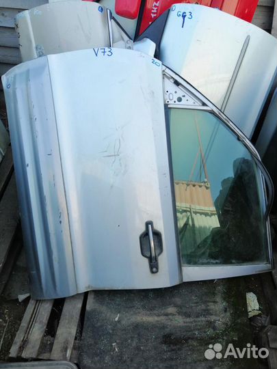 Дверь Mitsubishi Pajero 3 V73