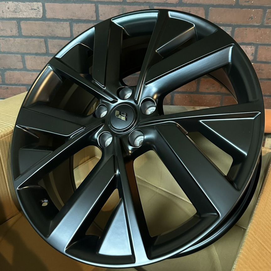 Литые диски LiXiang 8.5×R20 5×120
