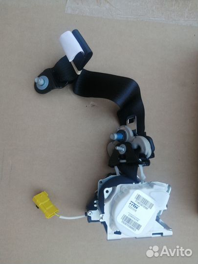 Новый ремень безопасности передний Chrysler Voyage