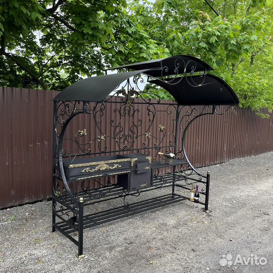 Мангал с печью под казан и крышей