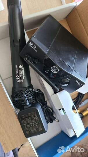 Микрофон AKG WMS40 mini