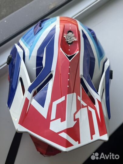 Продам шлем в идеальном состоянии
