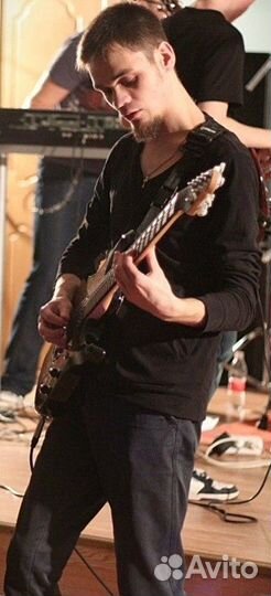 Преподаватель по гитаре