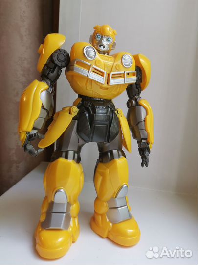 Фигурка Бамблби диджей 20см