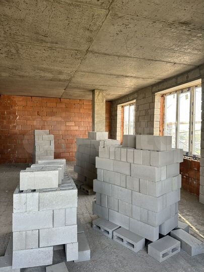 2-к. квартира, 74 м², 8/10 эт.