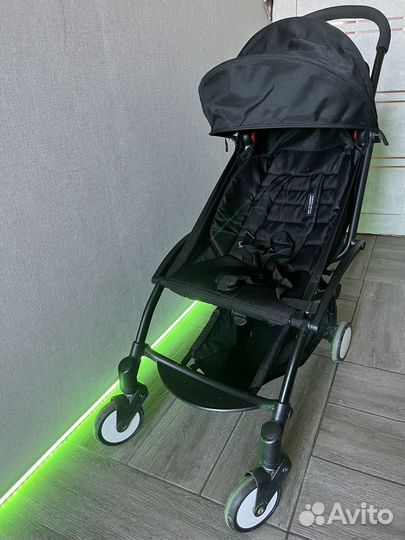 Прогулочная коляска yoya