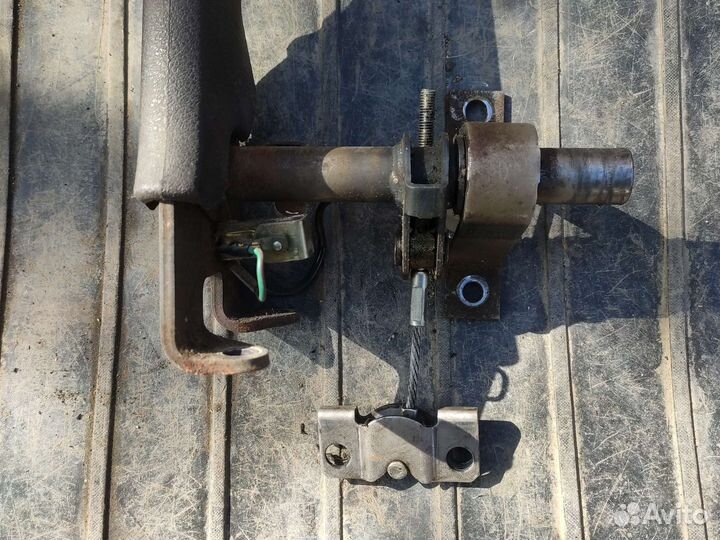 Ручка стояночного тормоза Митсубиси Галант 7