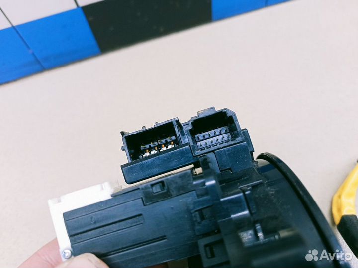 Механизм подрулевой для SRS (ленточный) Land Cruis