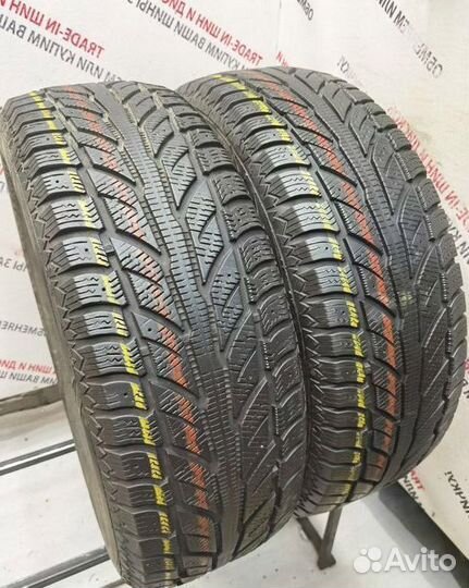 Cooper Weather-Master WSC 235/65 R17 102T