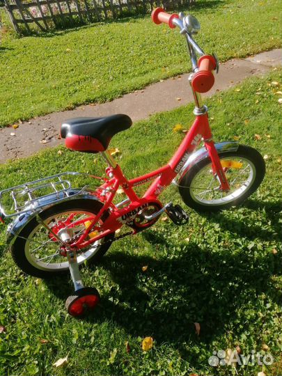 Велосипед четырехколесный