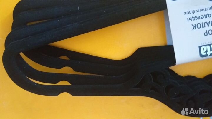 Новые вешалки плечики бархат