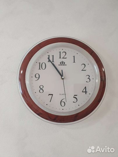 Часы настенные