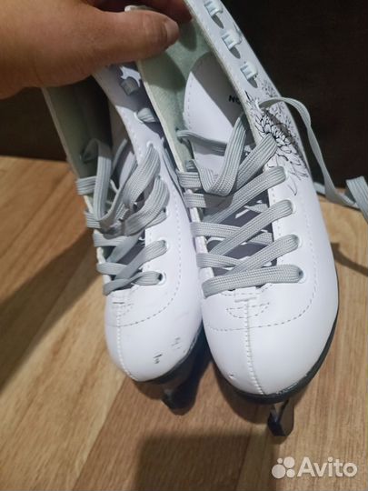 Коньки фигурные