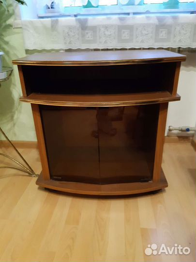 Тумба под телевизор
