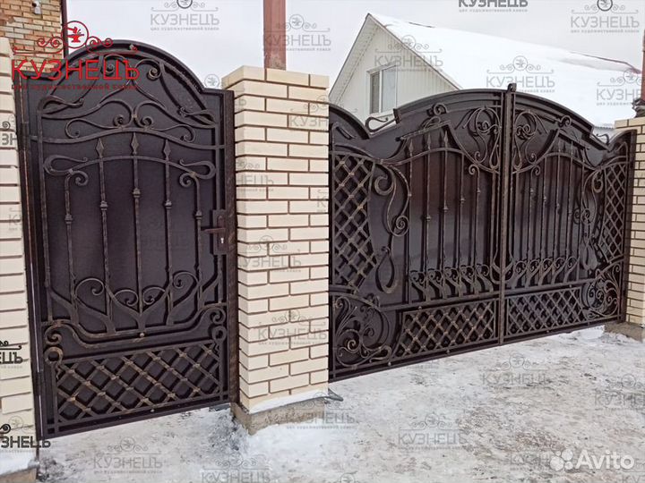 Откатные кованные ворота