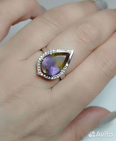 Серебряное кольцо с выращенными аметрином