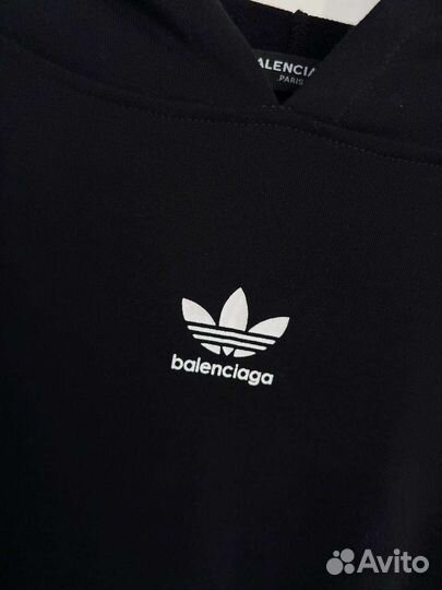 Крутое худи BA1enciaga vs adidas