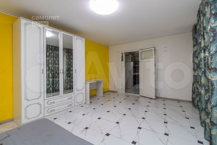 Коттедж 203,9 м² на участке 12,4 сот.