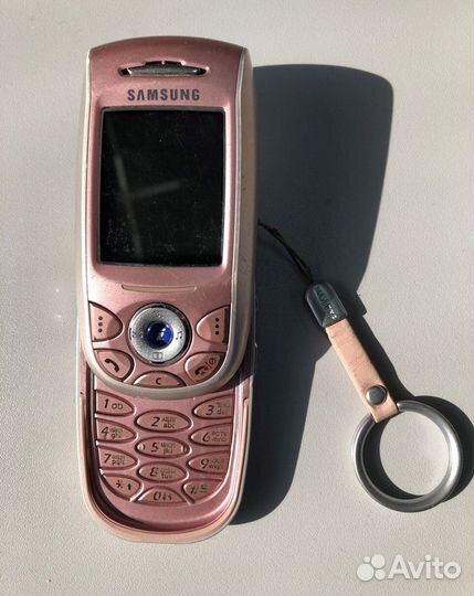 Чехлы на iPhone 5 5s б/у и телефон раскладушка