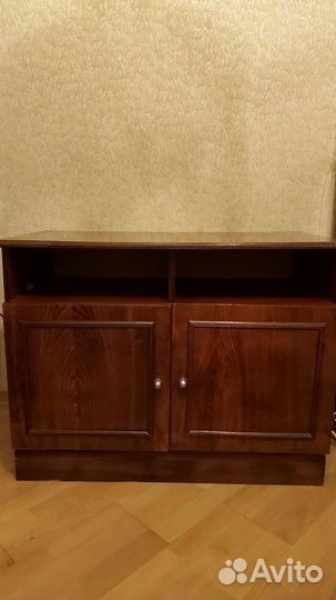 Тумба под телевизор