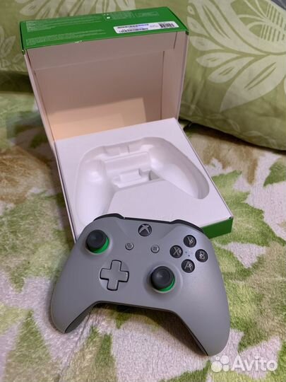 Геймпад Microsoft Xbox One Grey-Green (Оригинал)