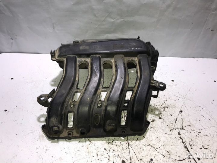 Коллектор впускной Renault Fluence