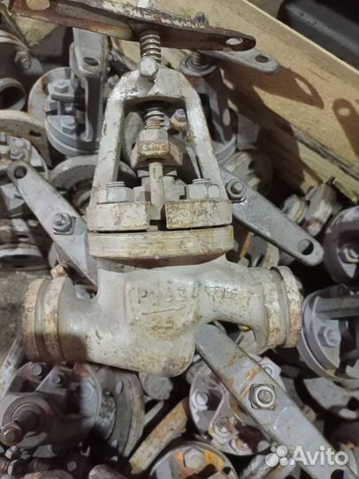 Вентиль стальной 15с52нж