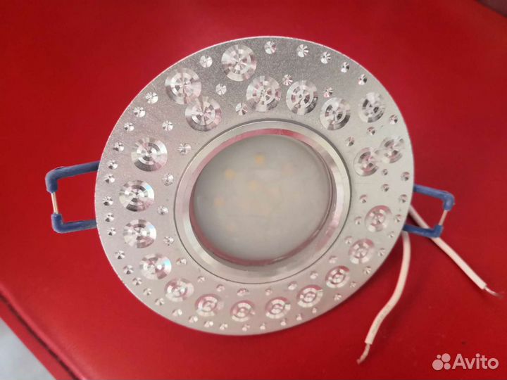 Светильники точечные