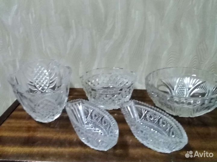 Хрустальная ваза