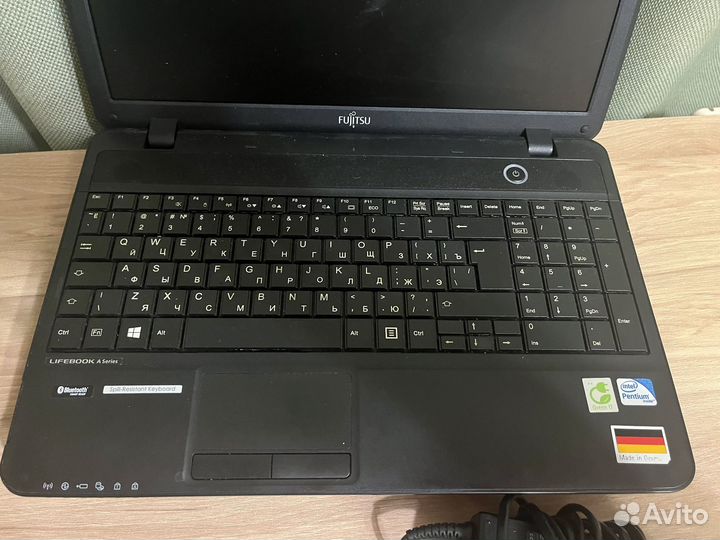Fujitsu lifebook ah502