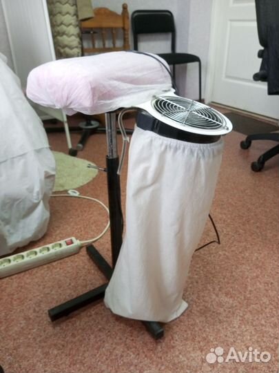 Вытяжка для педикюра