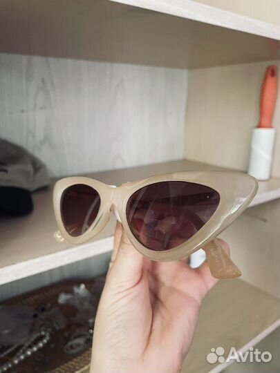 Солнцезащитные очки