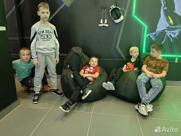 Детский день рождения в виртуальной реальности