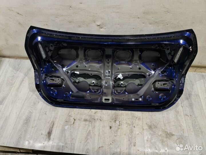 Lexus es 2019 - крышка багажника багажника 8x5