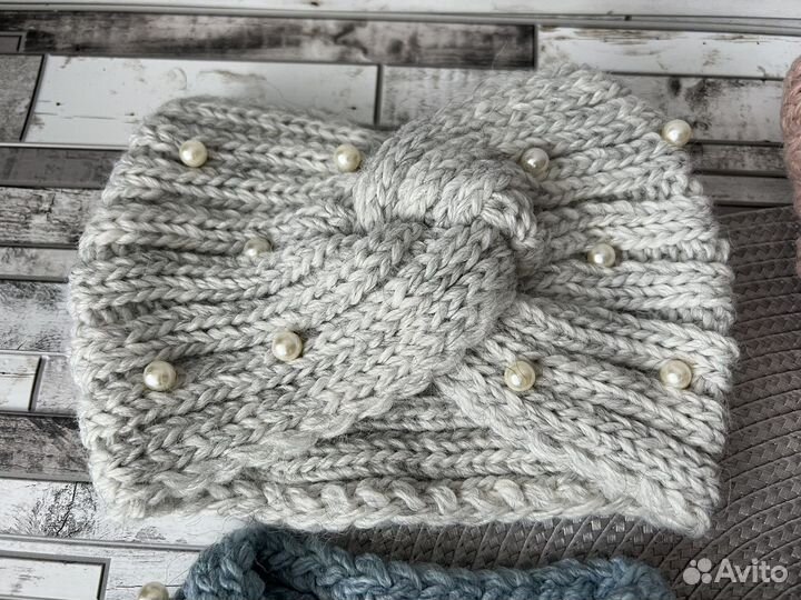 Повязка на голову вязаная