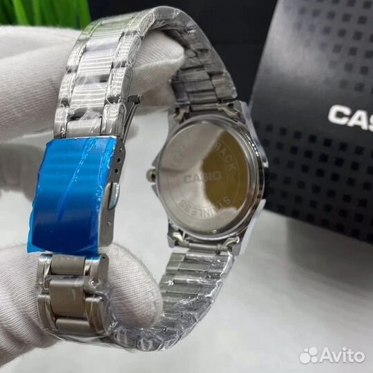 Часы casio