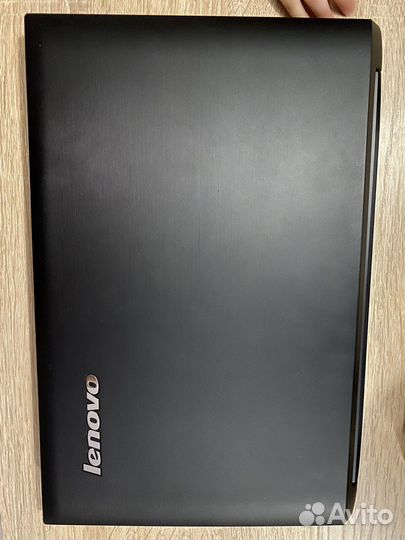 Lenovo b560