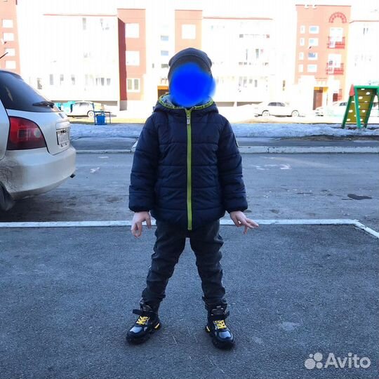 Куртка демисезонная