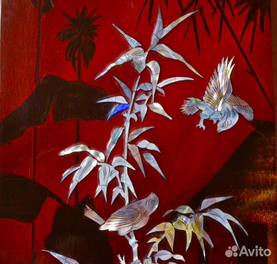 Панно лаковое с перламутром