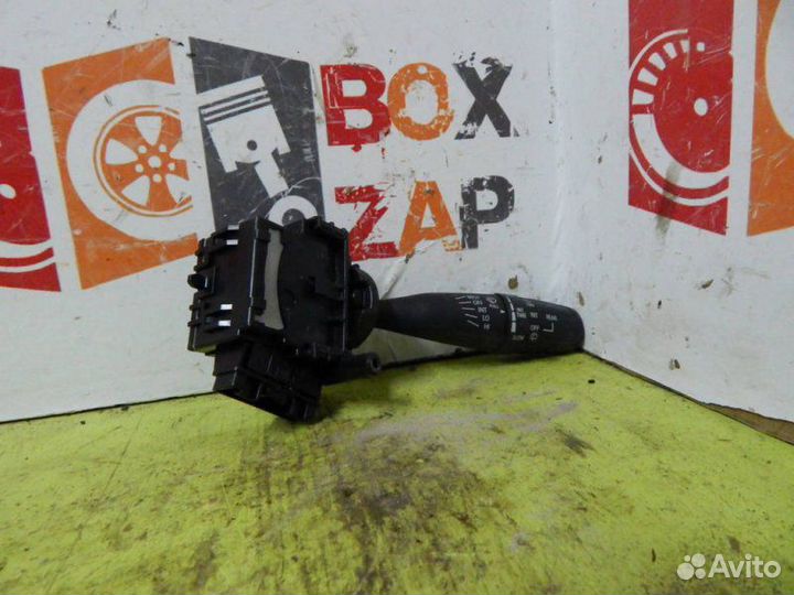 Подрулевой переключатель дворников правый Suzuki