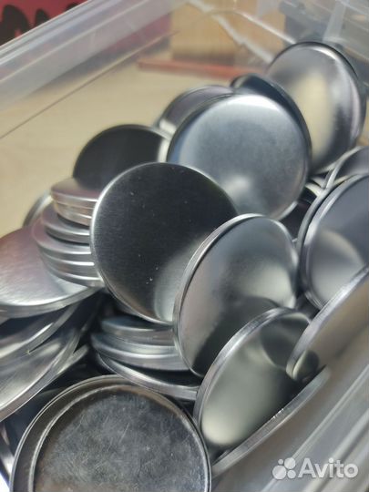 Значки на заказ с любой картинкой