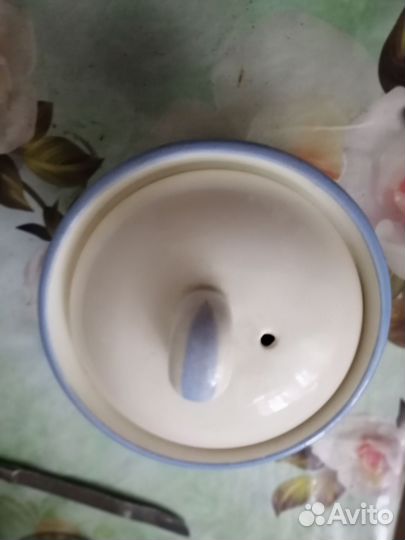 Молочник, сахарница