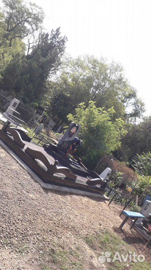 Установка памятников