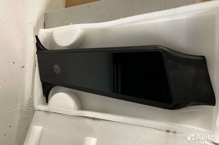 Камера бокового обзора левая Tesla Model Y 2022 1516255-00-E