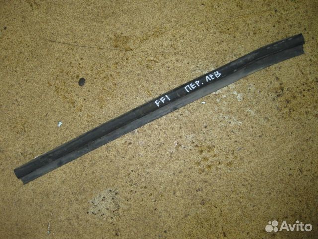 Уплотнитель двери Ford Focus 1