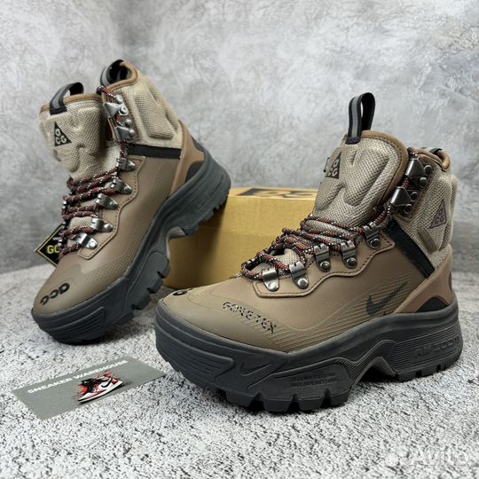 Ботинки зимние Nike ACG размеры 36/37/38